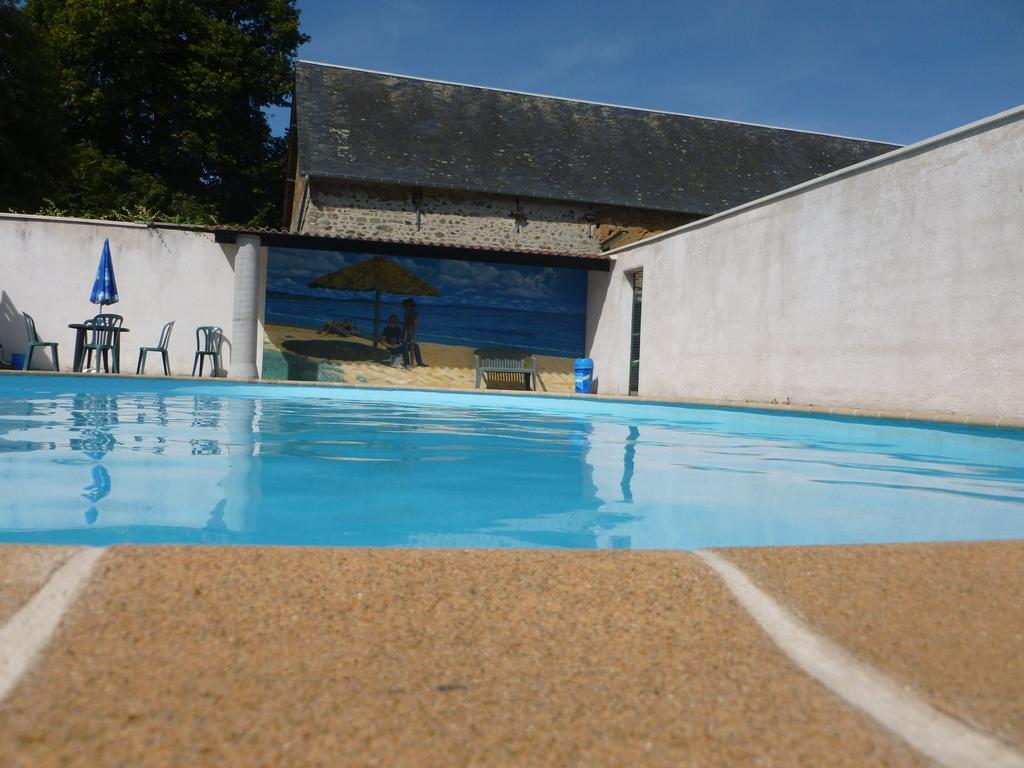 Manoir De La Foulerie Bed & Breakfast Ancteville ภายนอก รูปภาพ