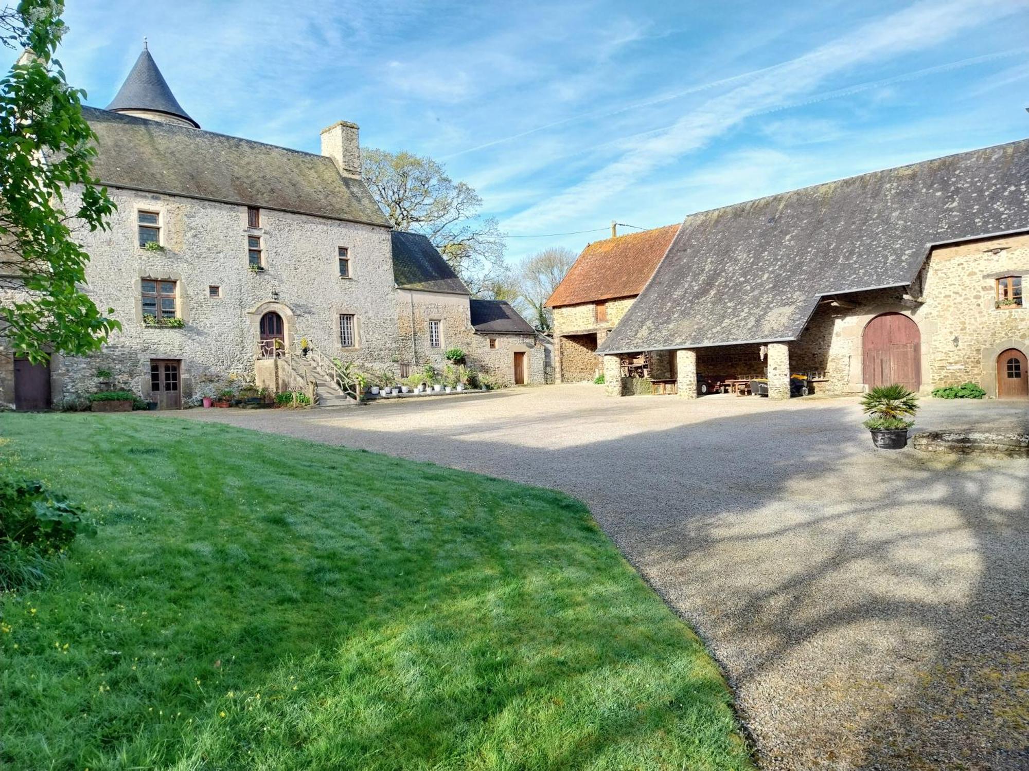 Manoir De La Foulerie Bed & Breakfast Ancteville ภายนอก รูปภาพ