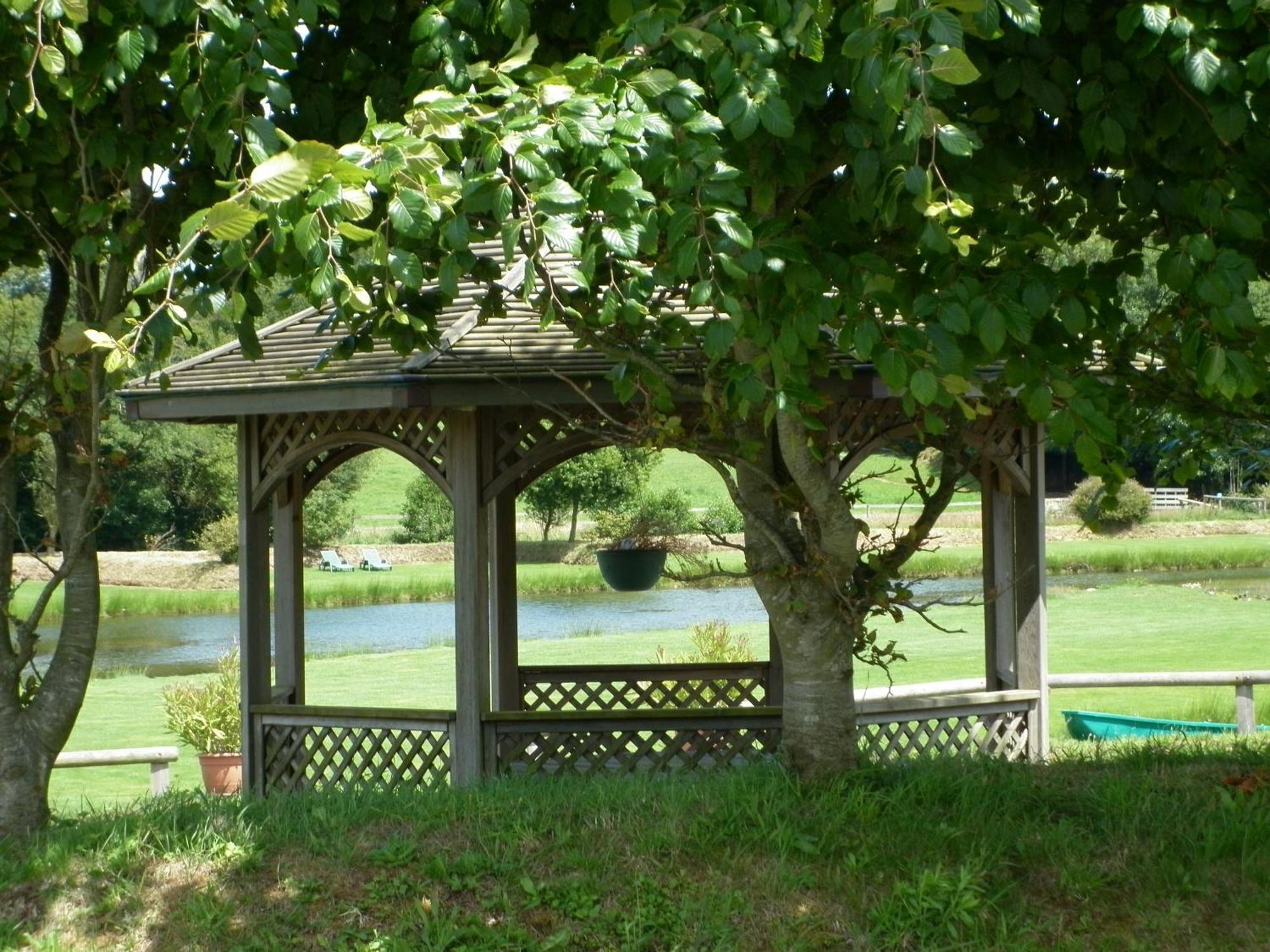 Manoir De La Foulerie Bed & Breakfast Ancteville ภายนอก รูปภาพ